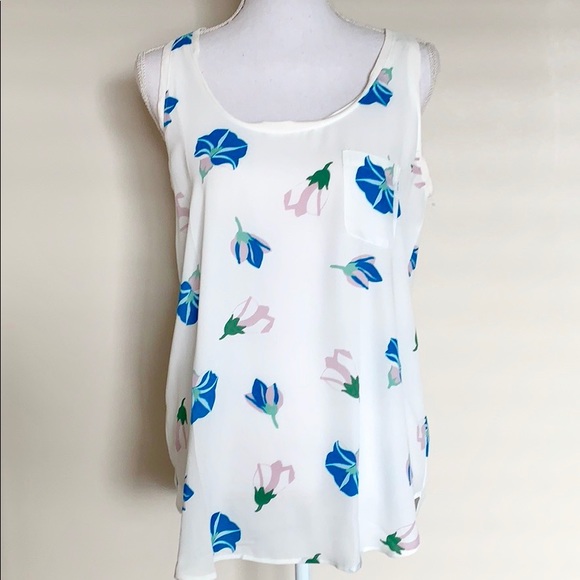 LOFT Tops - NWOT LOFT Floral Sleeveless Blouse